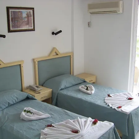 Otel Glaros 2*