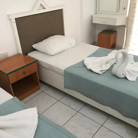 Glaros 2* אלאניה