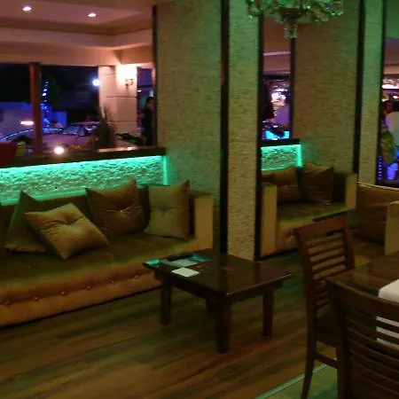 Otel Glaros