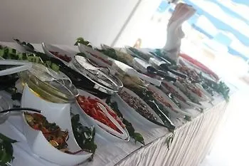 Glaros 호텔